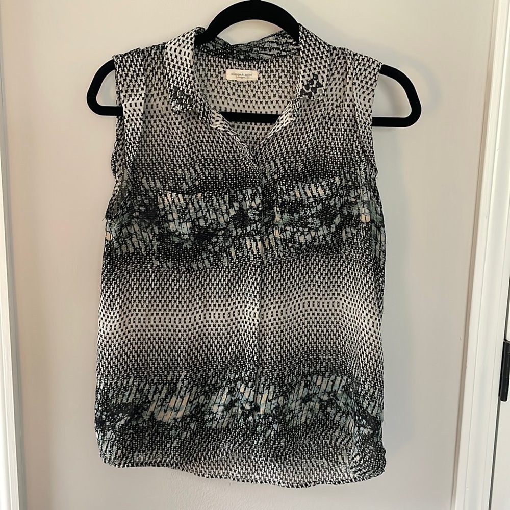 Silence + Noise Top Size Small